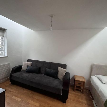 Entire Flat In Euston-Kings Cross Apartment London Exterior photo